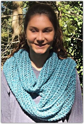 Winter Ice Cowl - Designed by Eleanor Swogger